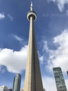 カナダ　タワー